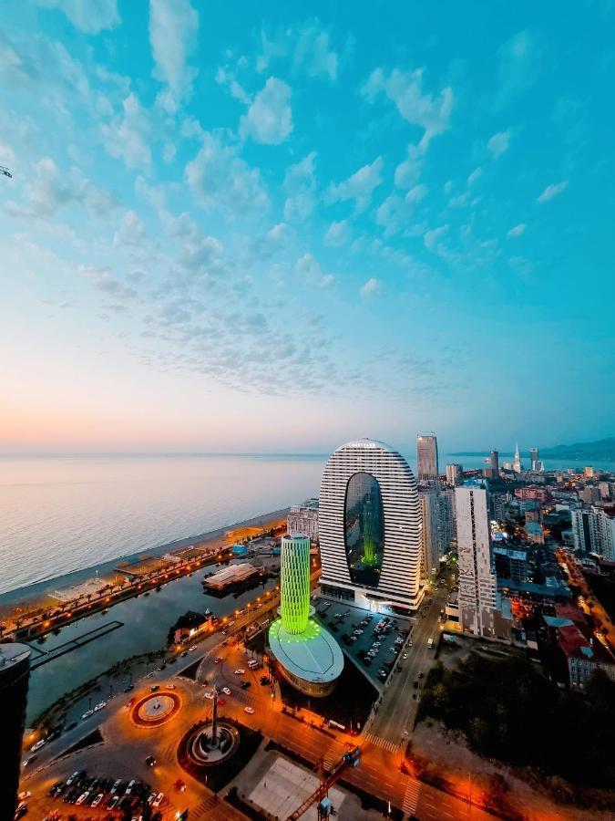 Orbi City Aparthotel Sea View Batumi Exterior foto